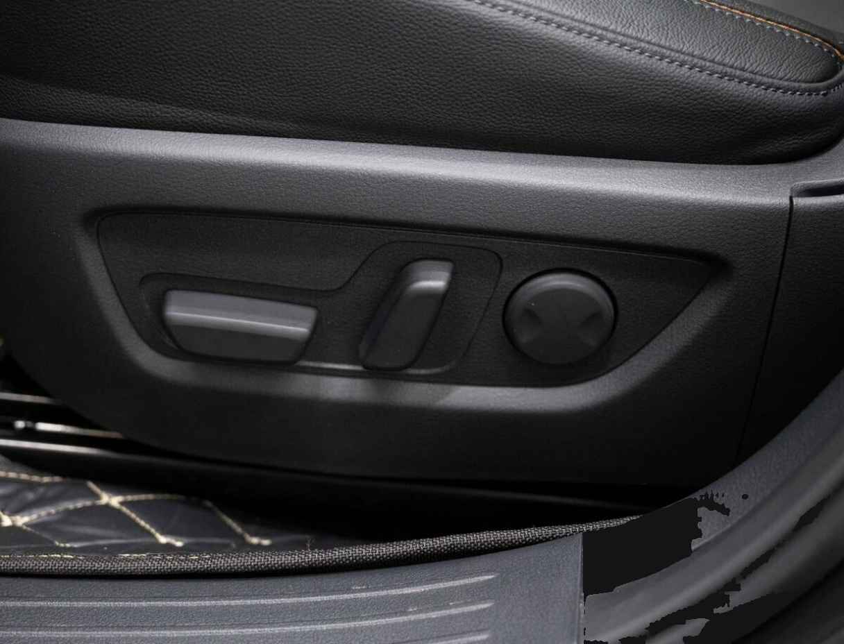 Mazda CX-50, 2023 Фото №16