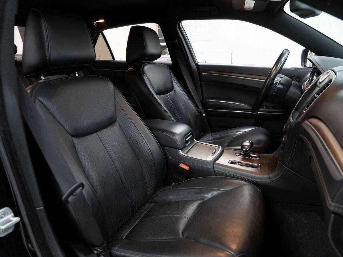 Chrysler 300C, 2012 Фото №9