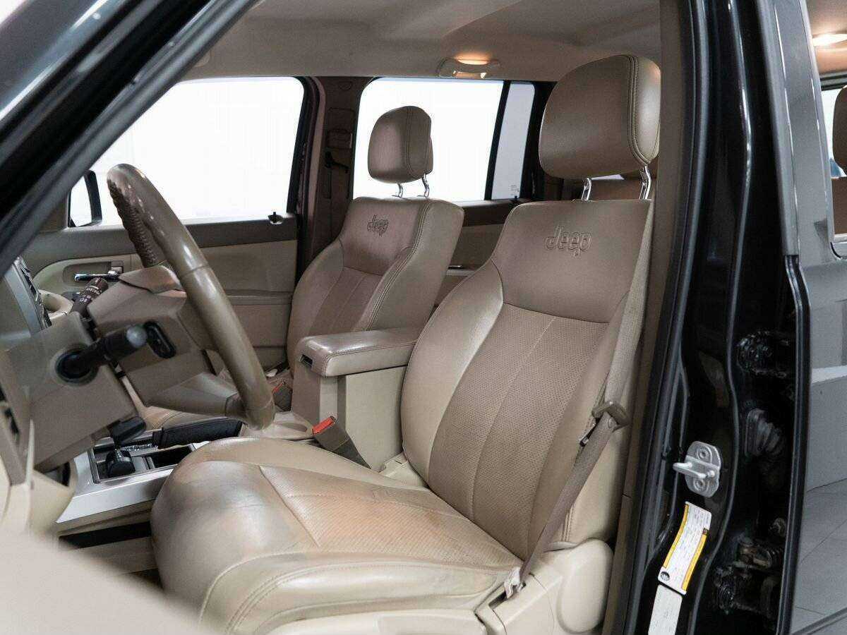 Jeep Cherokee, 2010 - 164 000 км. | Фото №6