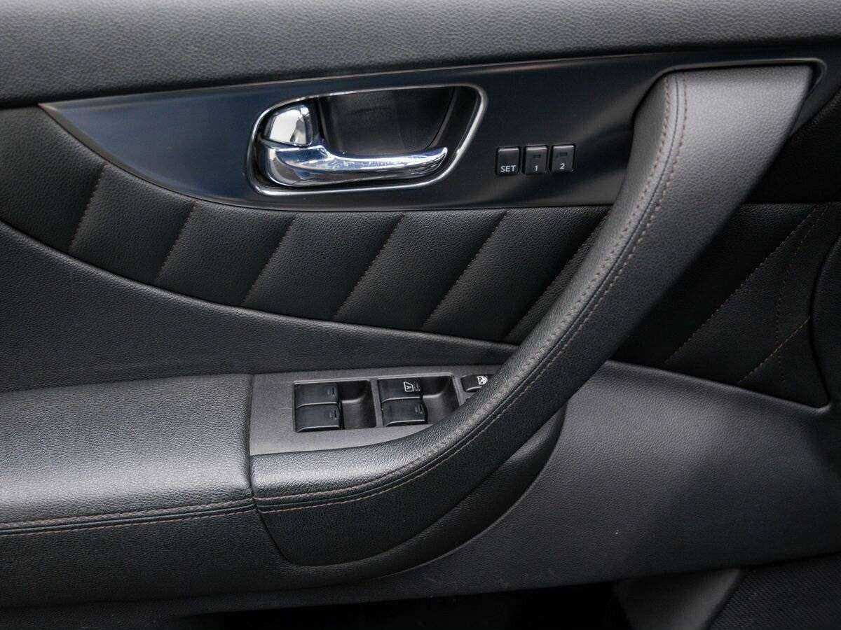 Infiniti FX35, 2009 Фото №15