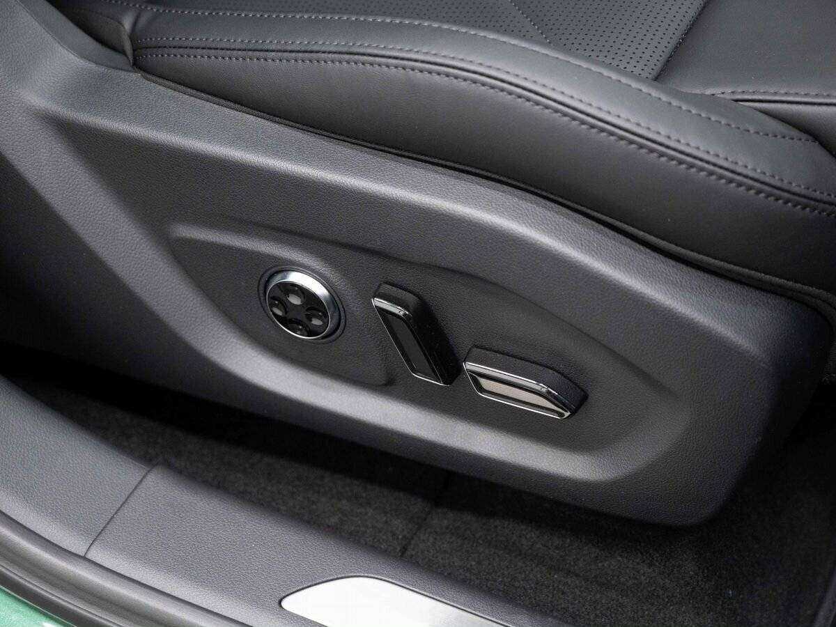 Voyah Free, 2023 Фото №12