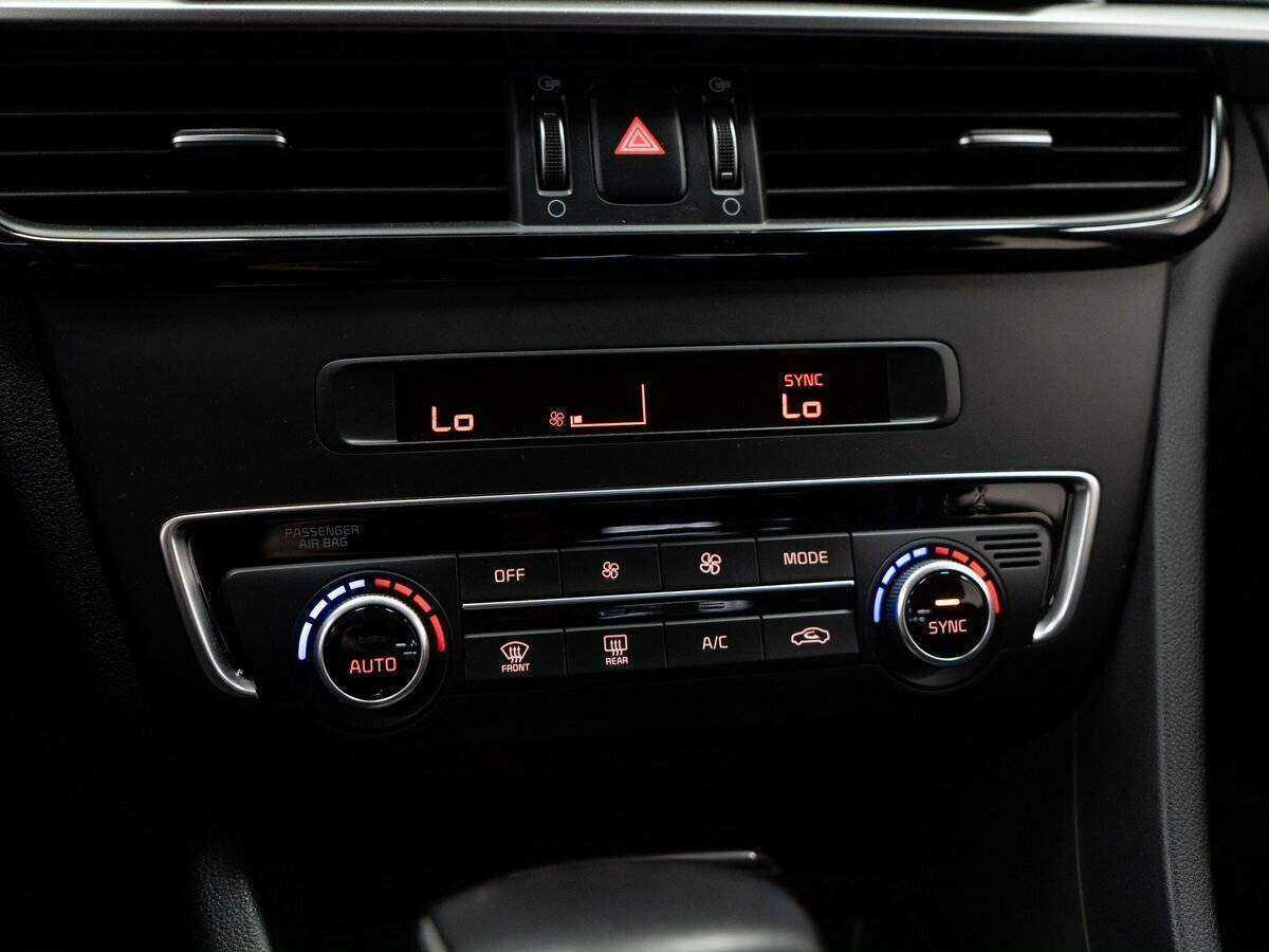 Kia Optima, 2019 Фото №14