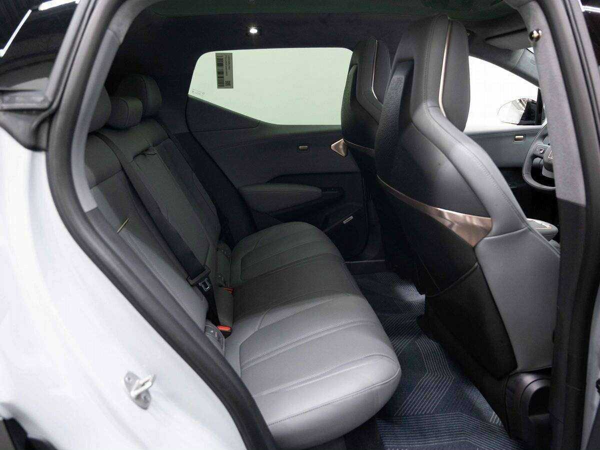 Zeekr X, 2023 Фото №10