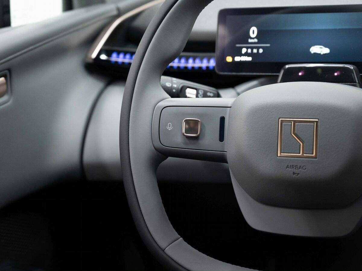 Zeekr X, 2023 Фото №14