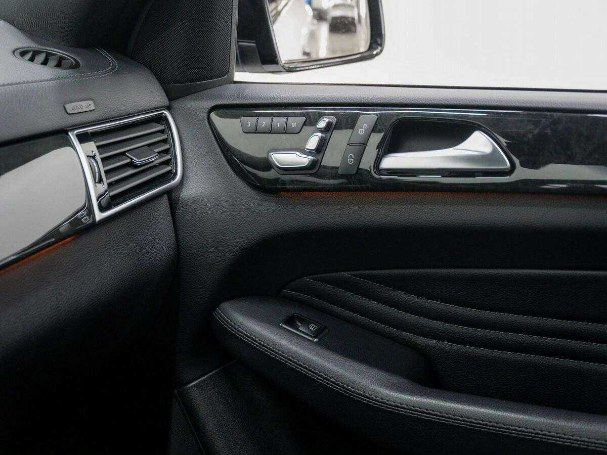 Mercedes-Benz GLE Coupe 350 d, 2017 Фото №29