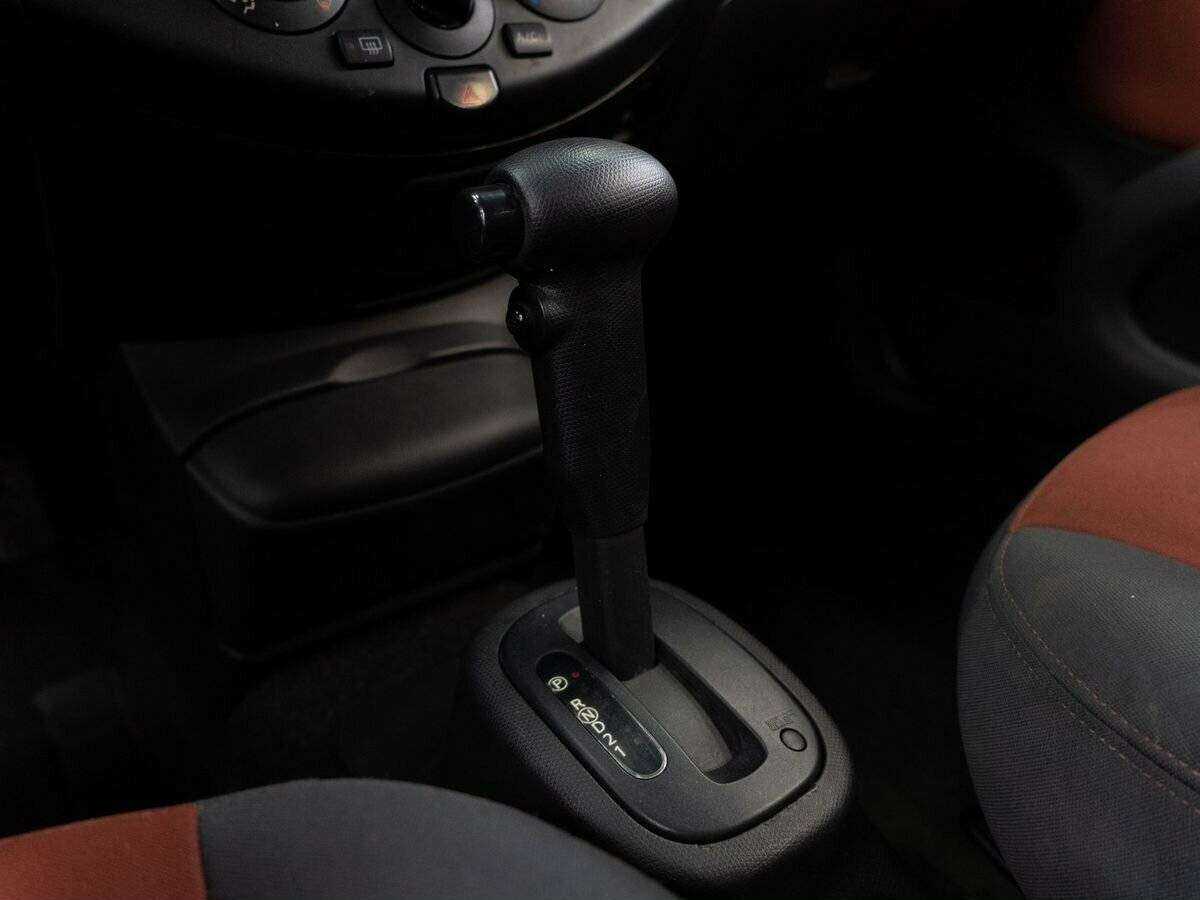 Nissan Micra, 2007 Фото №10