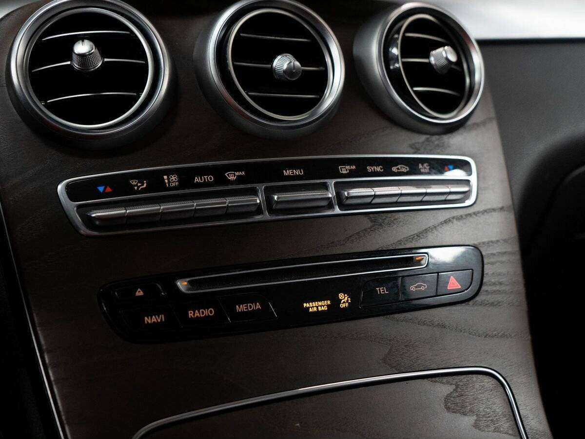 Mercedes-Benz GLC 250 d, 2018 Фото №16
