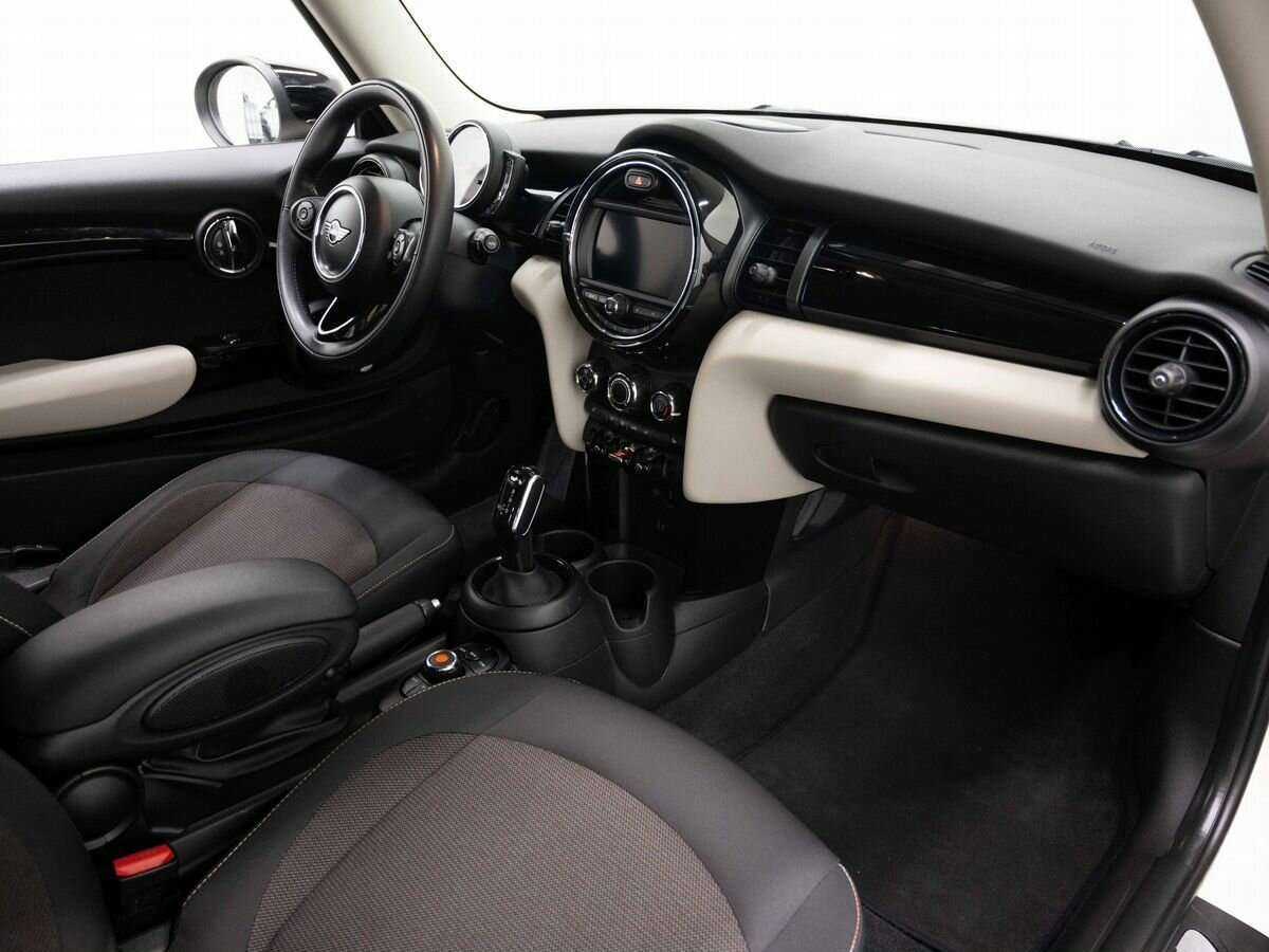 Mini Hatch Cooper, 2019 Фото №10