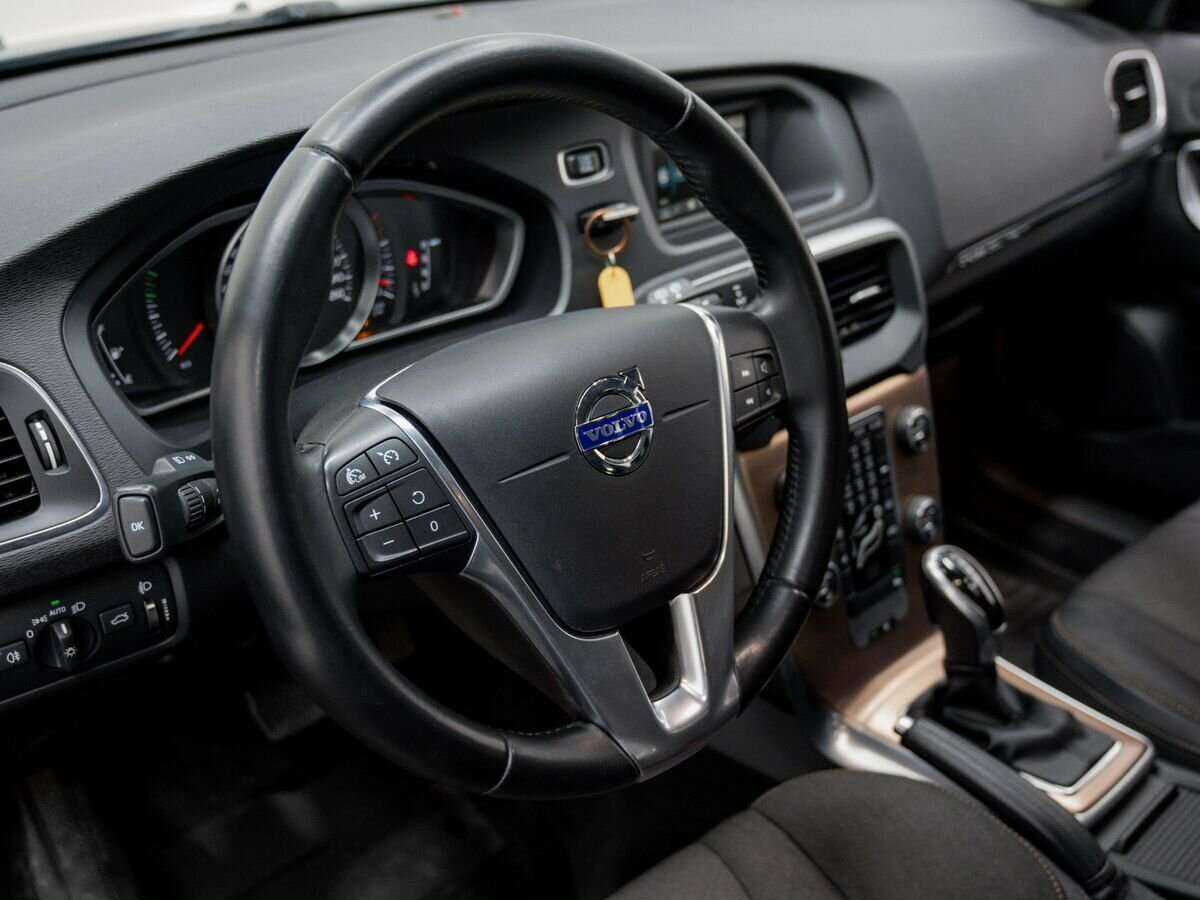 Volvo V40 Cross Country, 2014 Фото №18