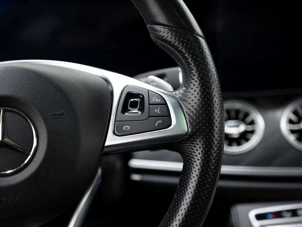 Mercedes-Benz E-Класс 200, 2017 Фото №13