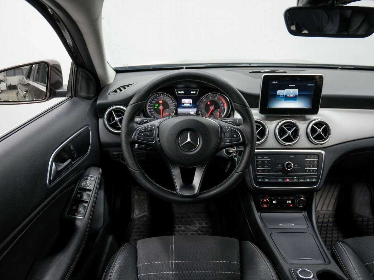 Mercedes-Benz GLA 250, 2016 Фото №11