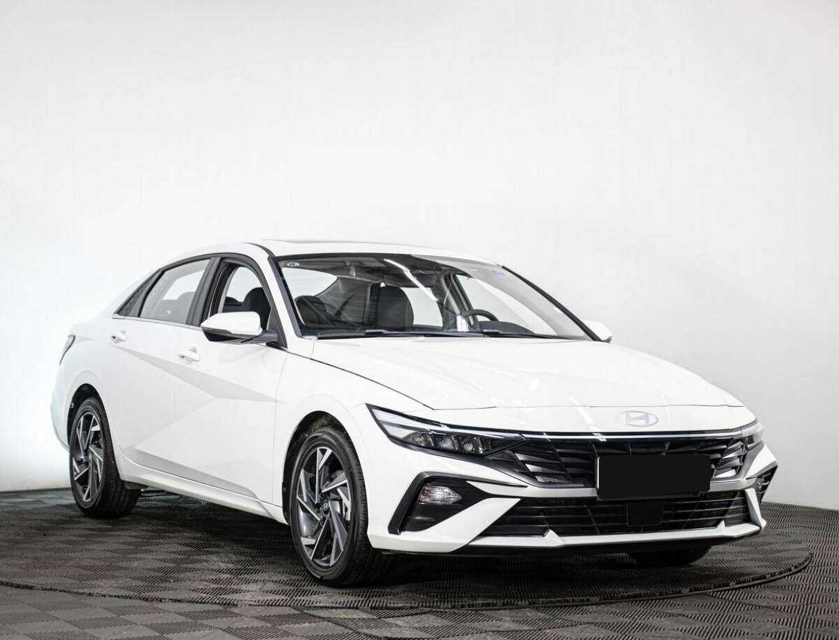 Hyundai Elantra, 2023 Фото №3