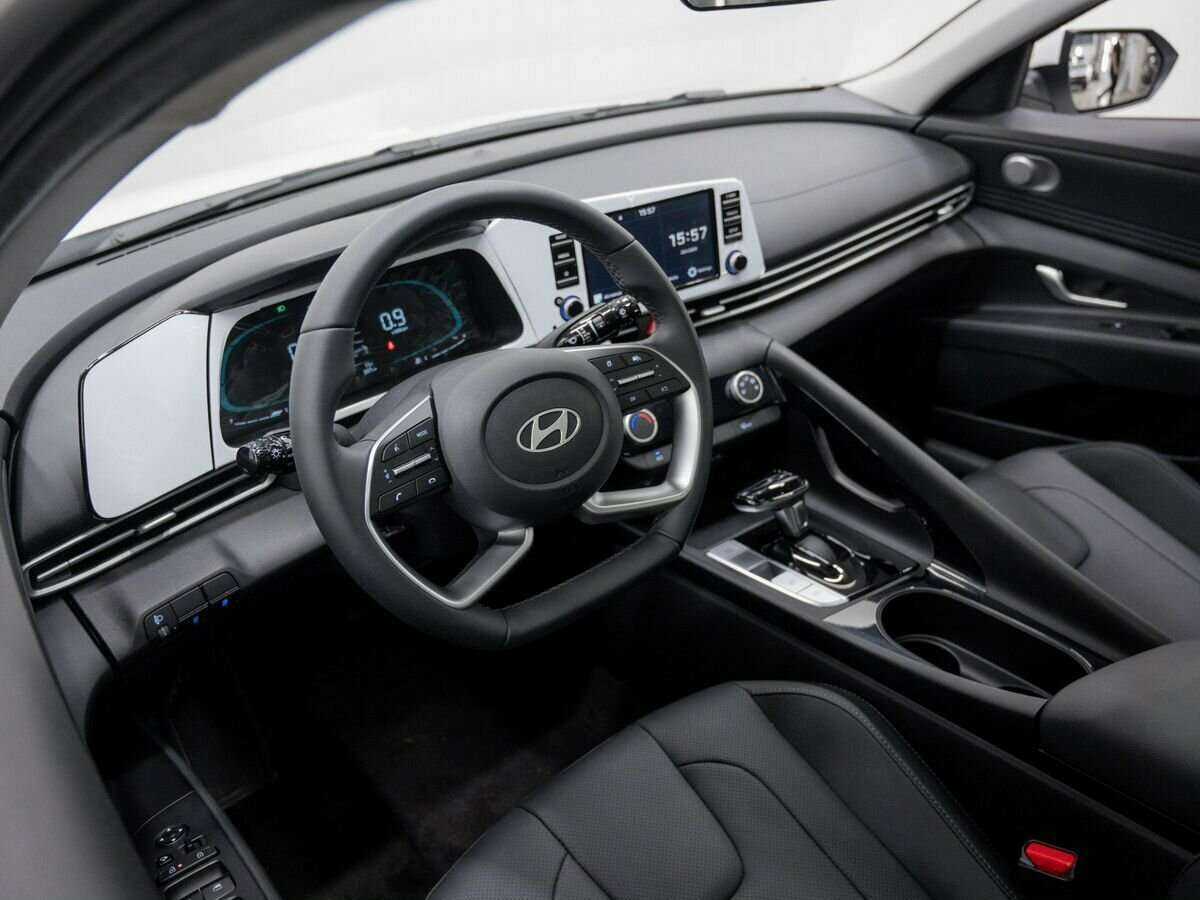 Hyundai Elantra, 2023 Фото №14
