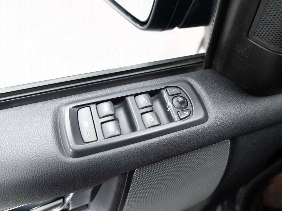 Land Rover Discovery, 2011 Фото №13