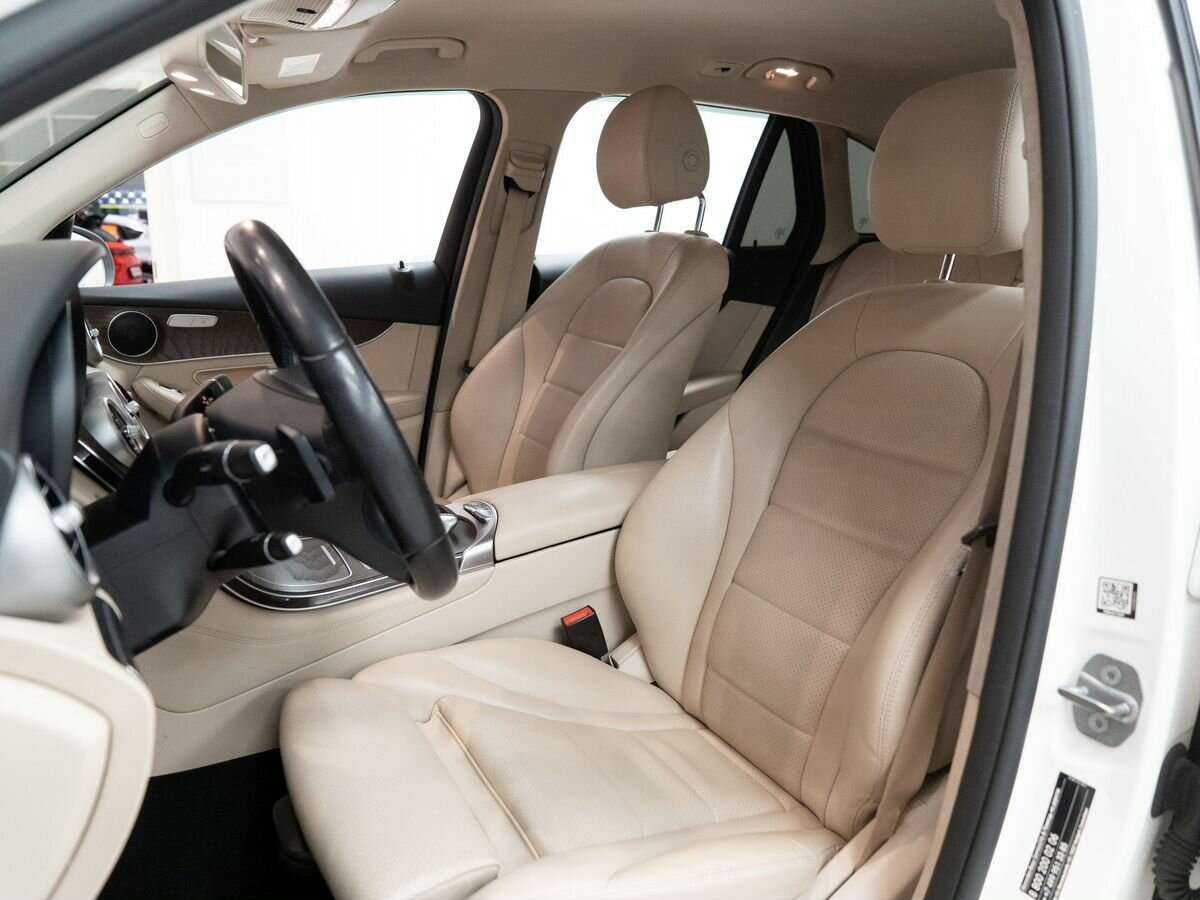 Mercedes-Benz GLC 250 d, 2016 - 161 000 км. | Фото №6