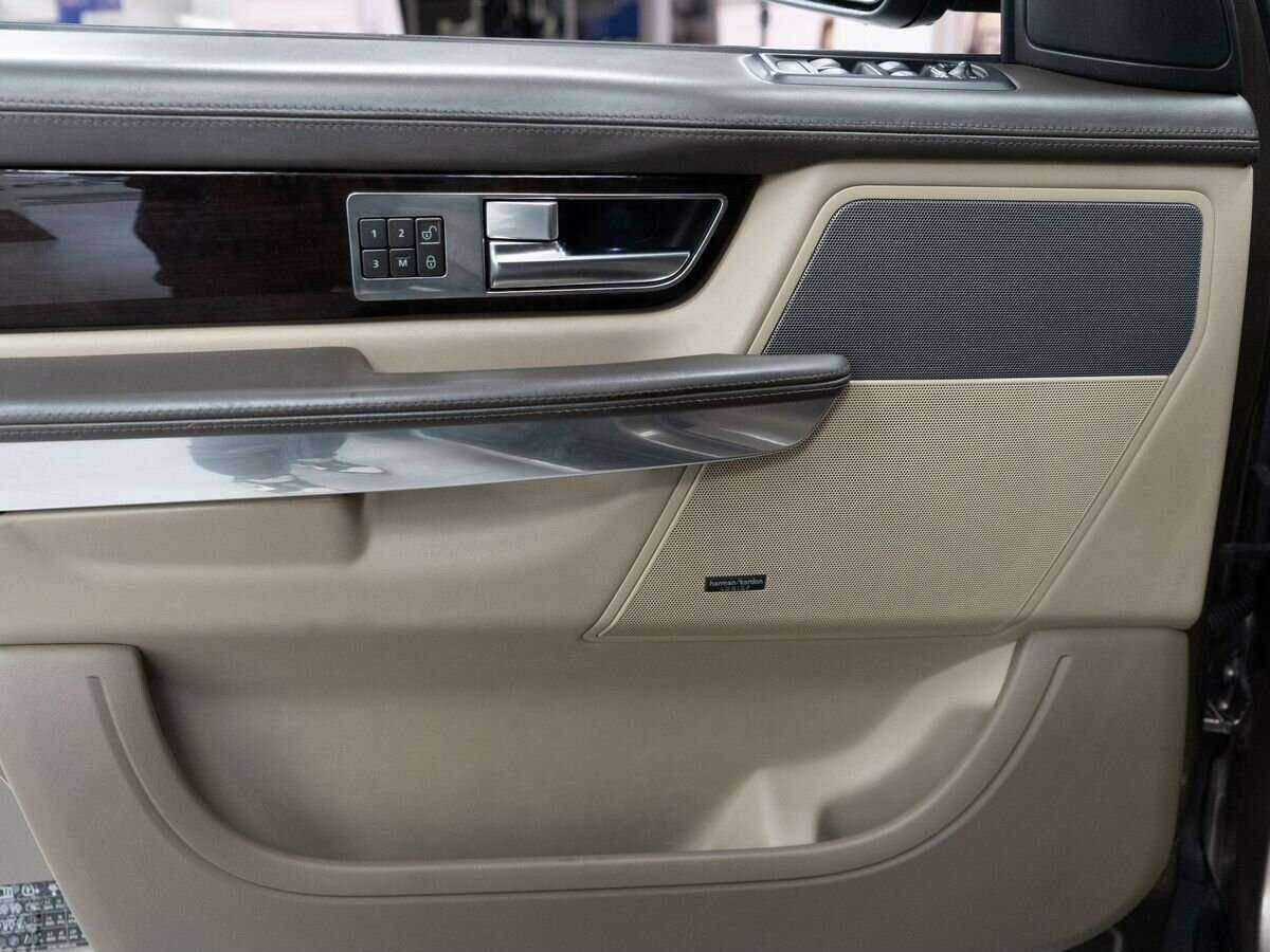 Land Rover Range Rover Sport, 2010 Фото №14