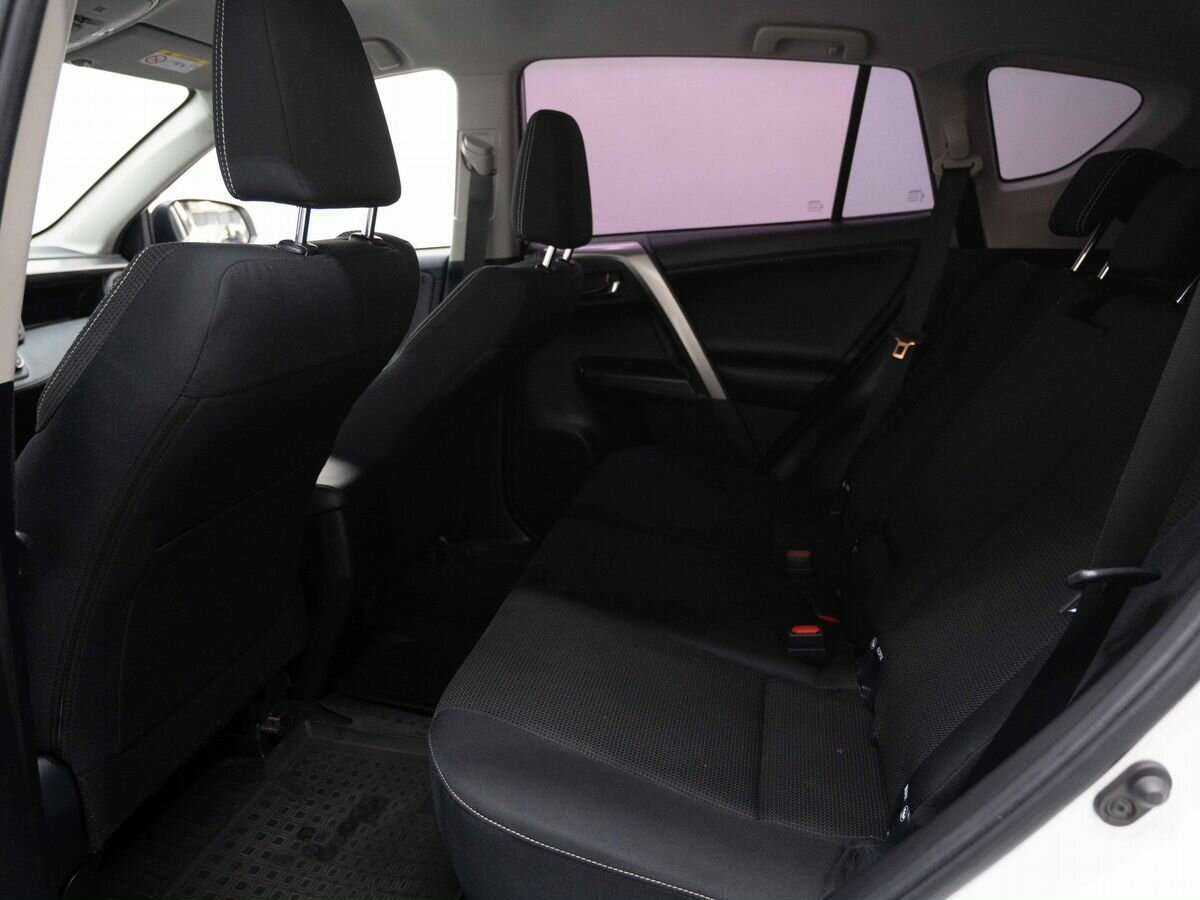 Toyota RAV4, 2017 - 176 750 км. | Фото №7