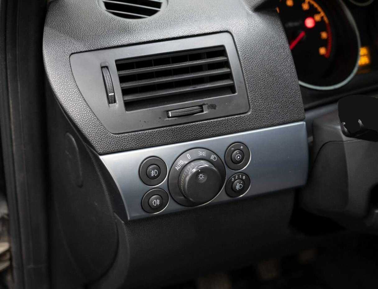 Opel Astra, 2010 Фото №18