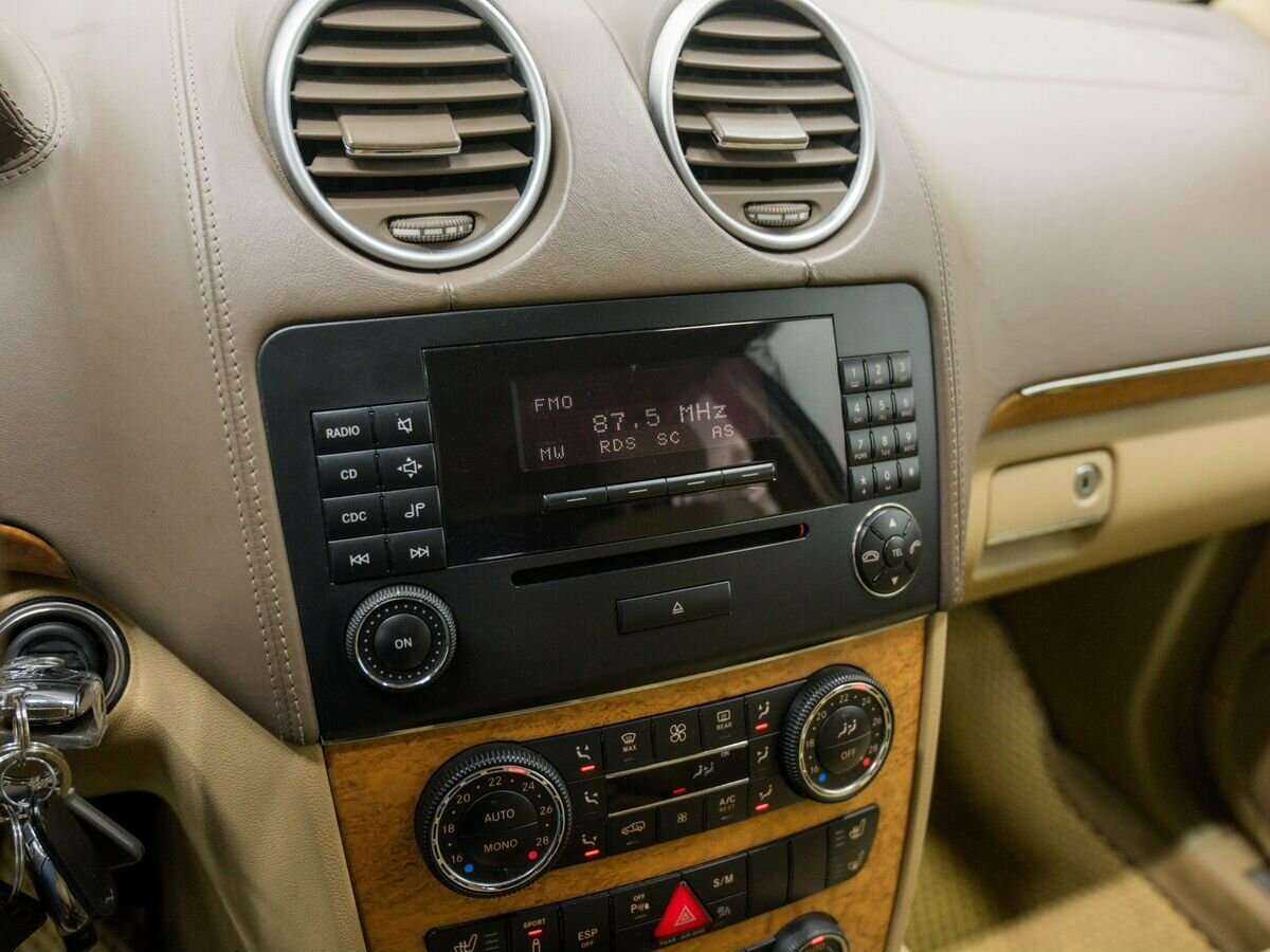 Mercedes-Benz GL-Класс 320, 2008 Фото №21