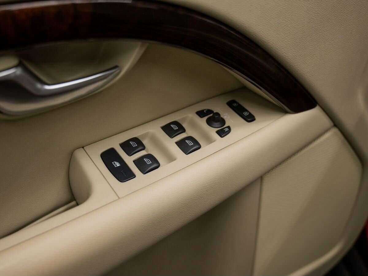 Volvo XC70, 2011 Фото №19