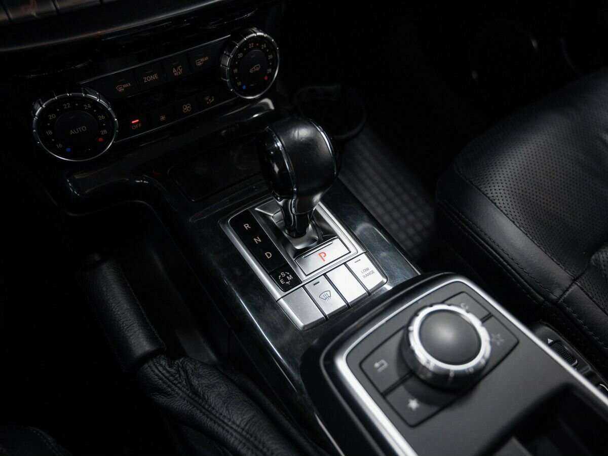Mercedes-Benz G-Класс 350 CDI BlueTEC, 2013 Фото №27