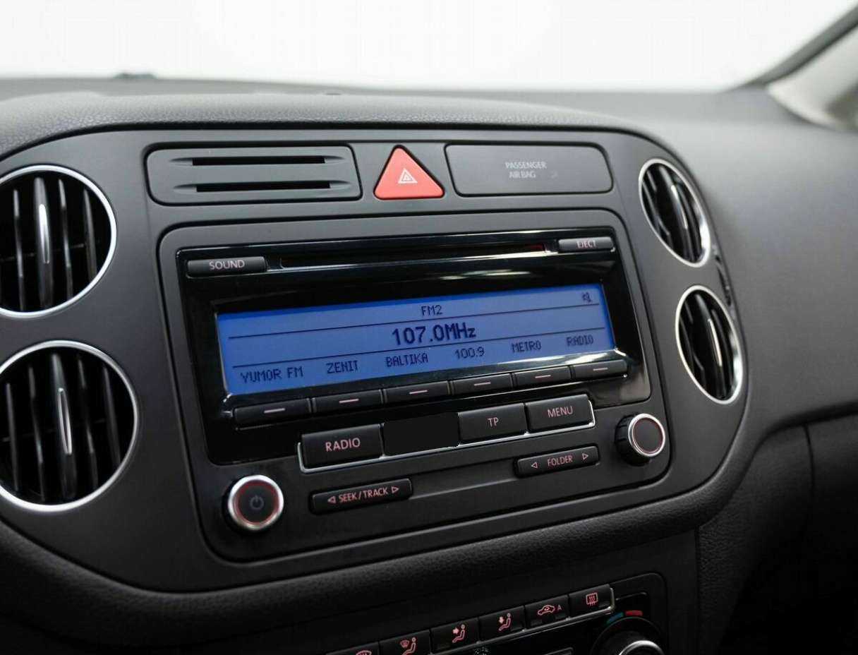 Volkswagen Golf Plus, 2011 Фото №18