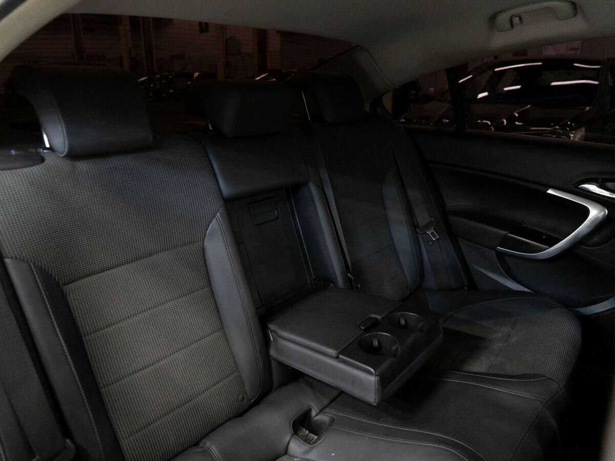 Opel Insignia, 2011 - 214 000 км. | Фото №8