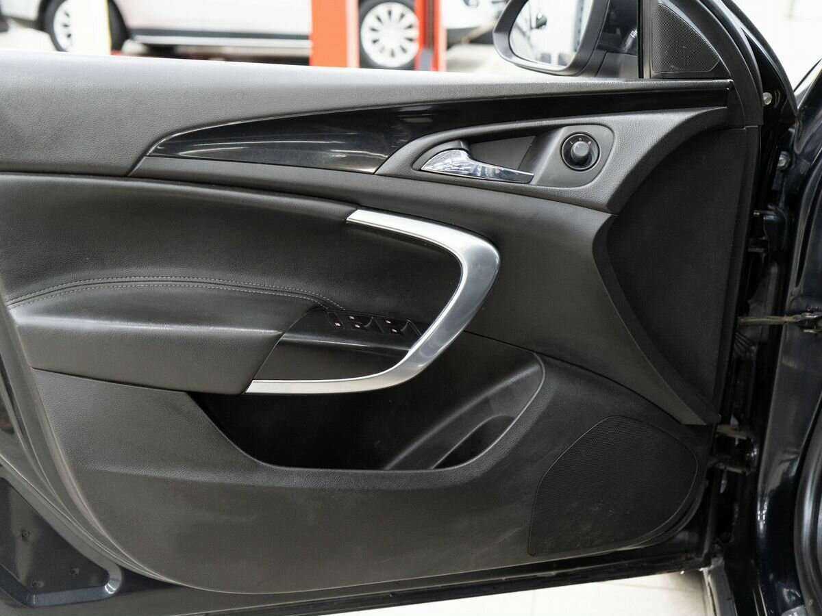 Opel Insignia, 2011 Фото №15