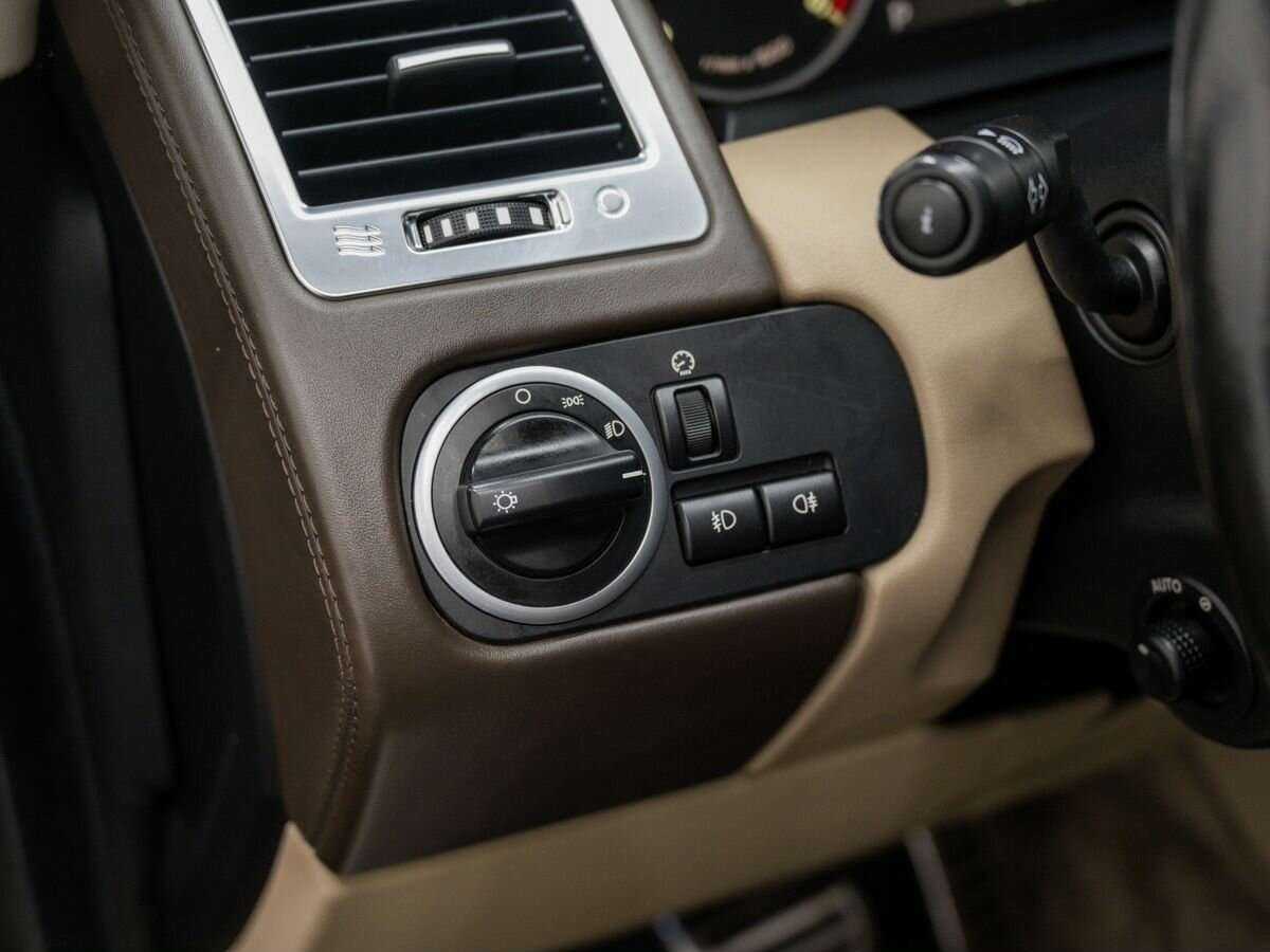 Land Rover Range Rover Sport, 2010 Фото №19