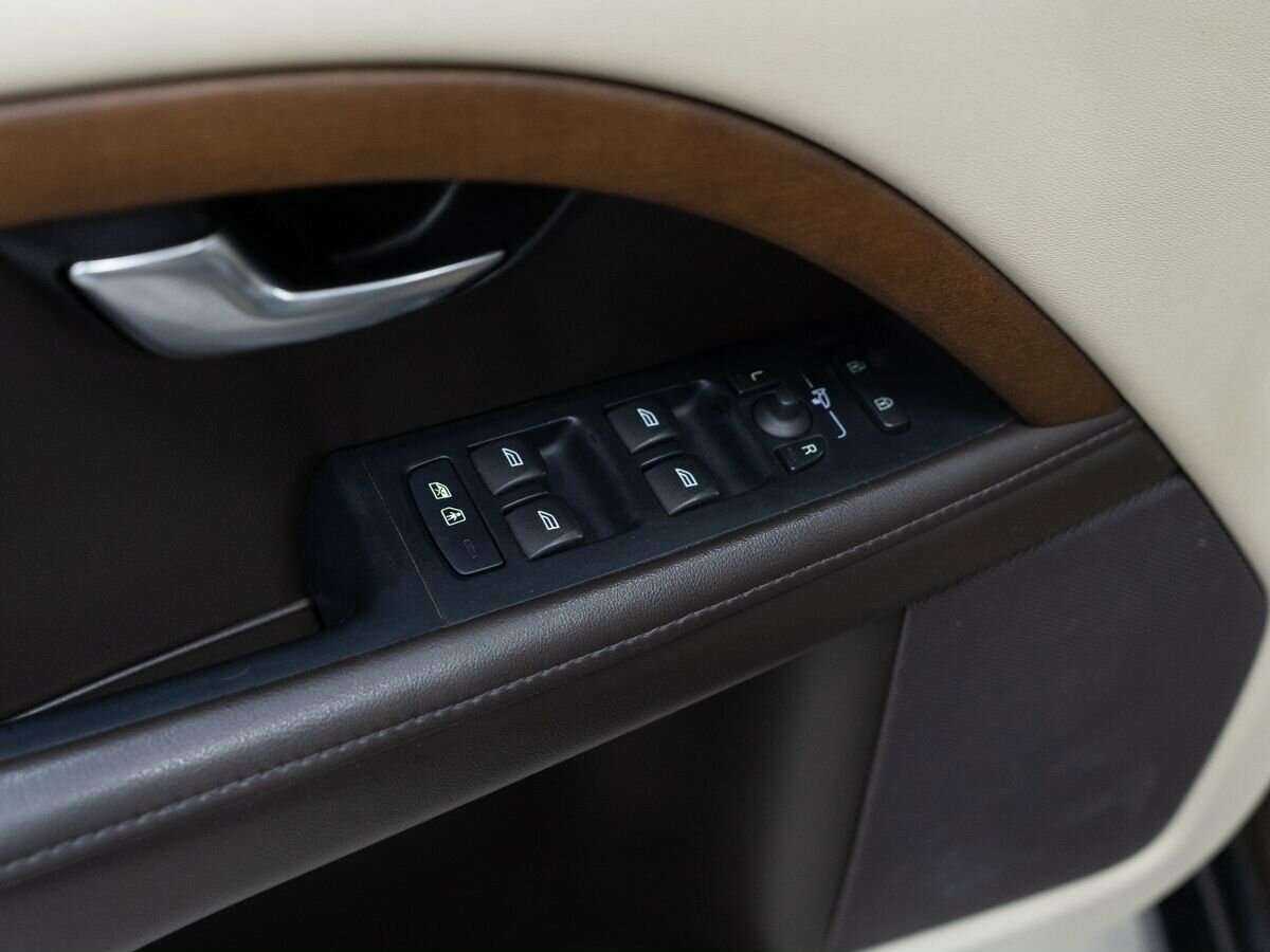 Volvo XC70, 2012 Фото №14