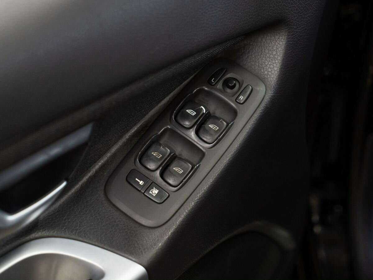 Volvo XC90, 2011 Фото №14