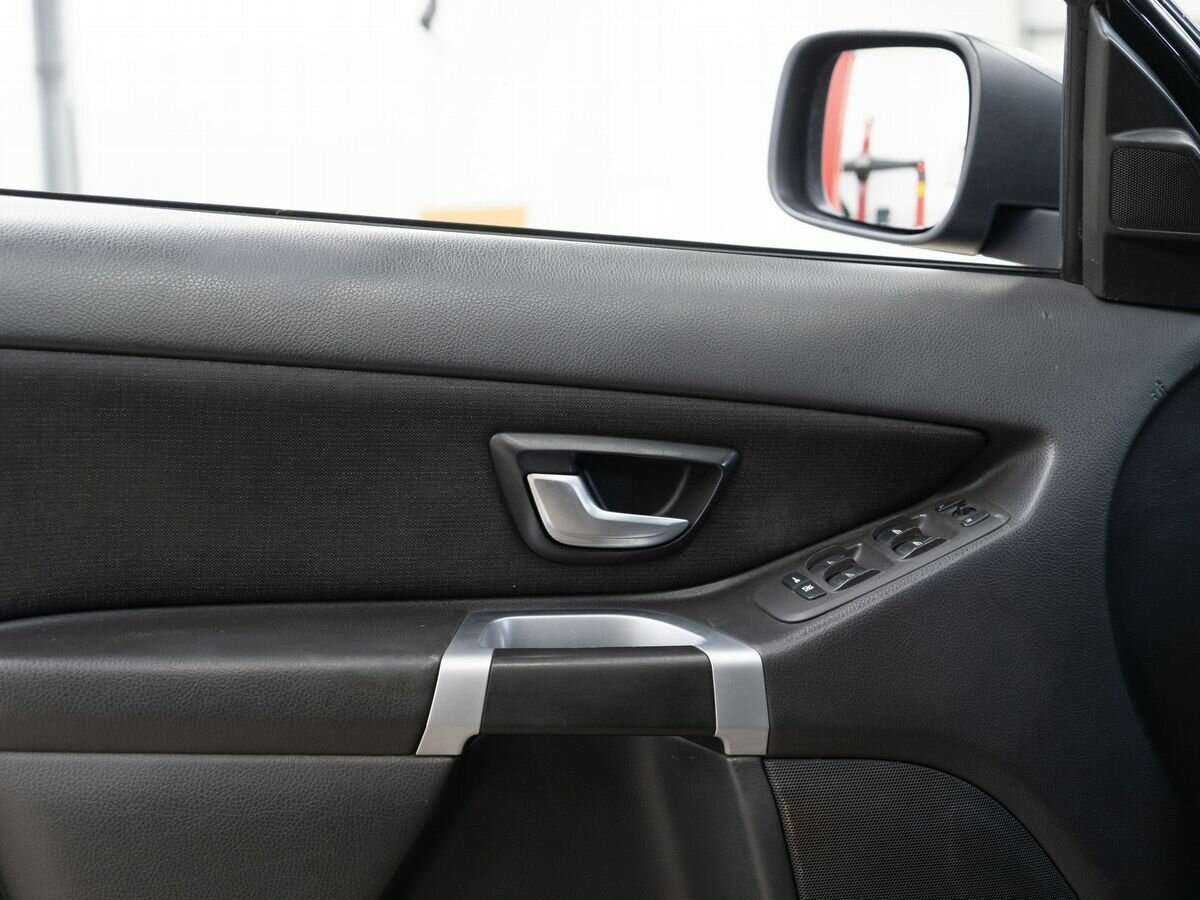 Volvo XC90, 2011 Фото №15