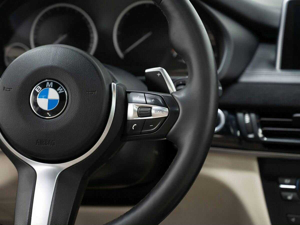 BMW X5 40d, 2015 Фото №17