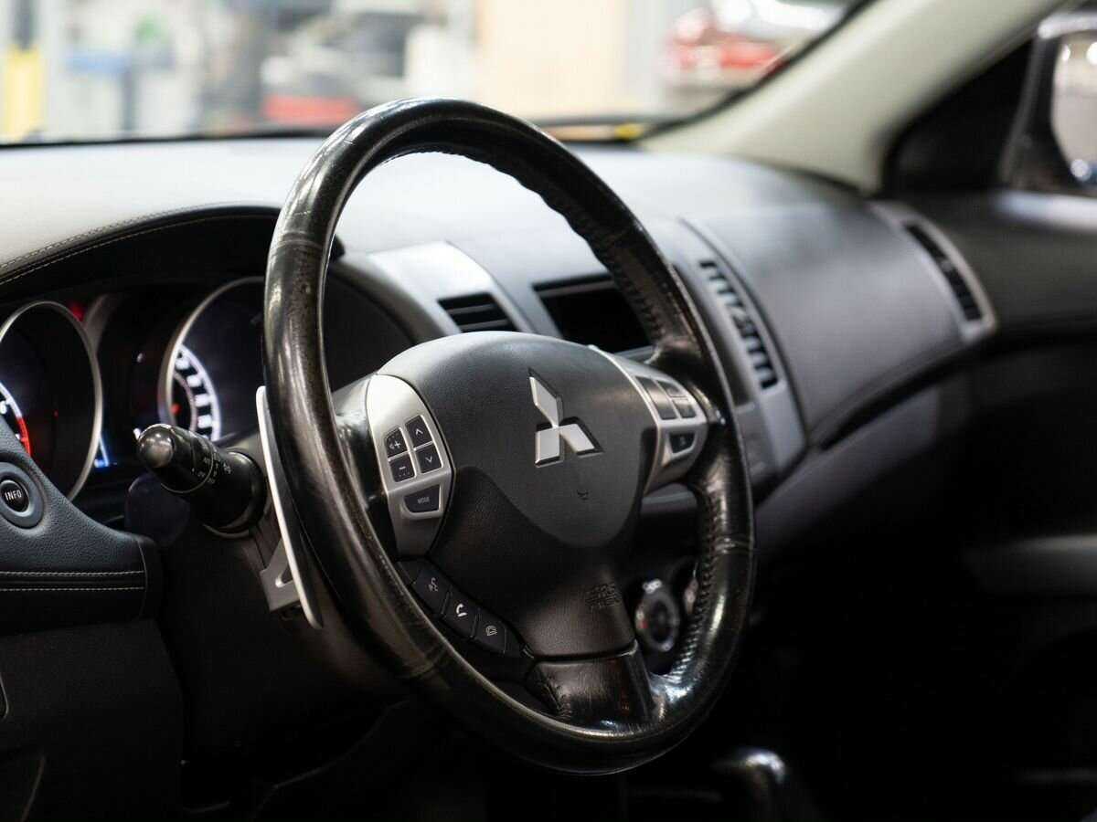 Mitsubishi Outlander, 2011 - 140 472 км. | Фото №5