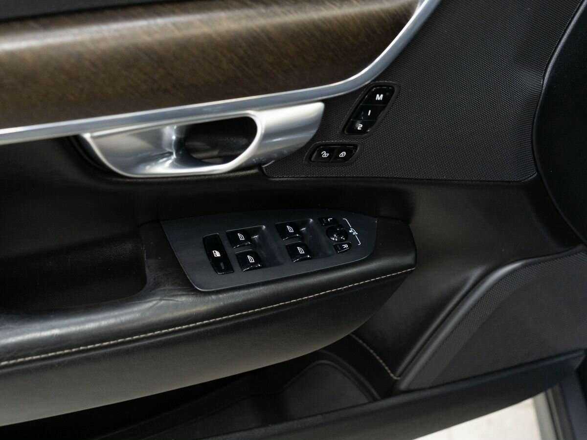 Volvo V90 Cross Country, 2017 Фото №13