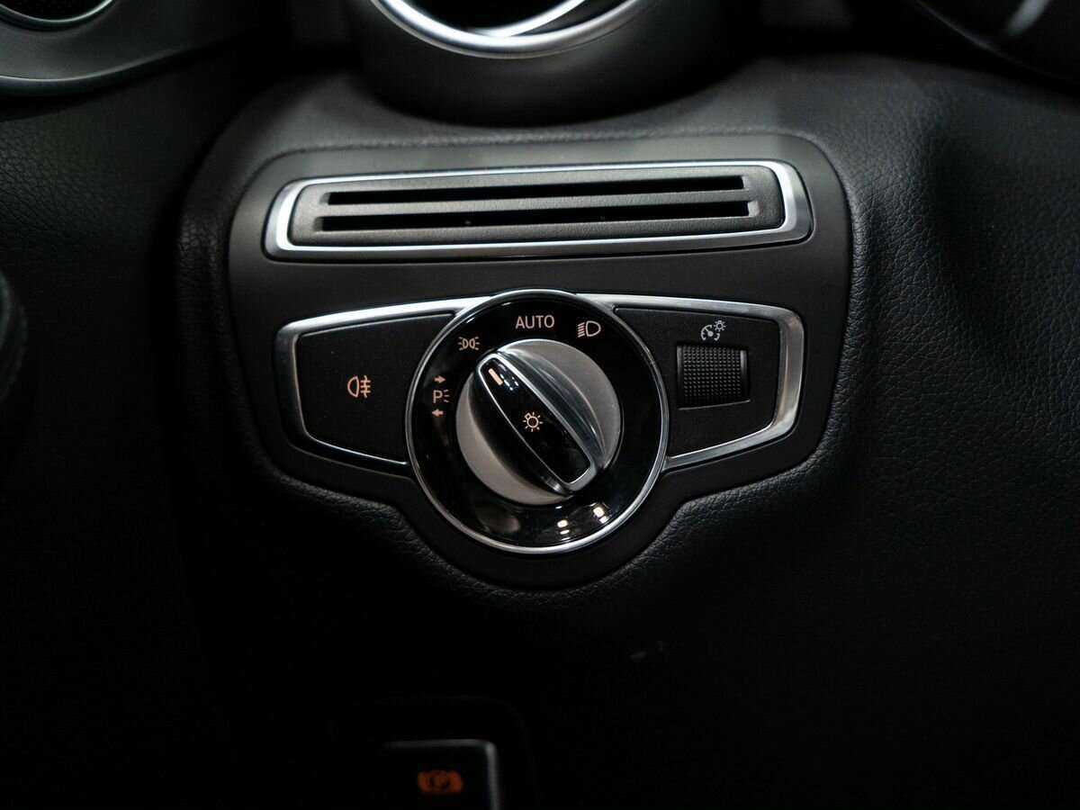 Mercedes-Benz C-Класс 180, 2014 Фото №15