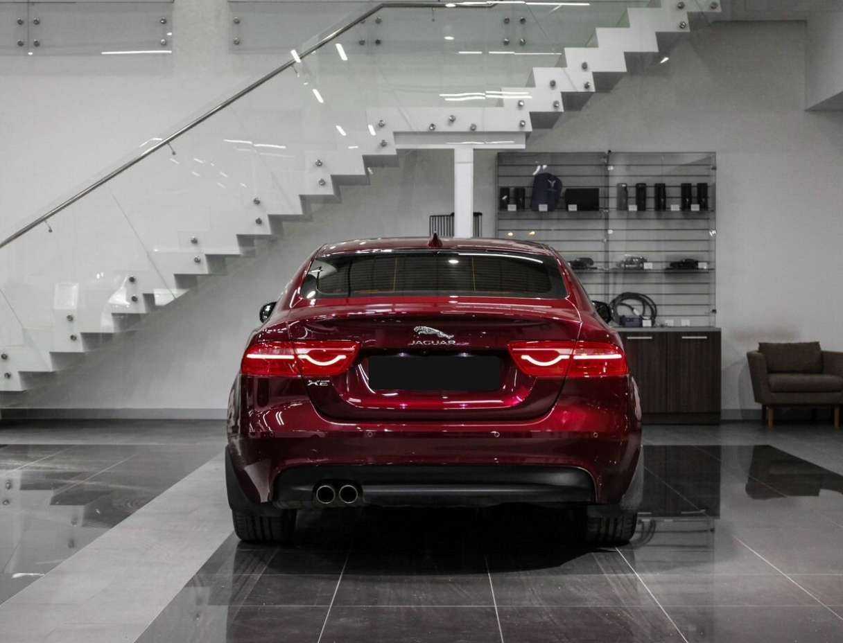 Jaguar XE, 2016 - 140 650 км. | Фото №7