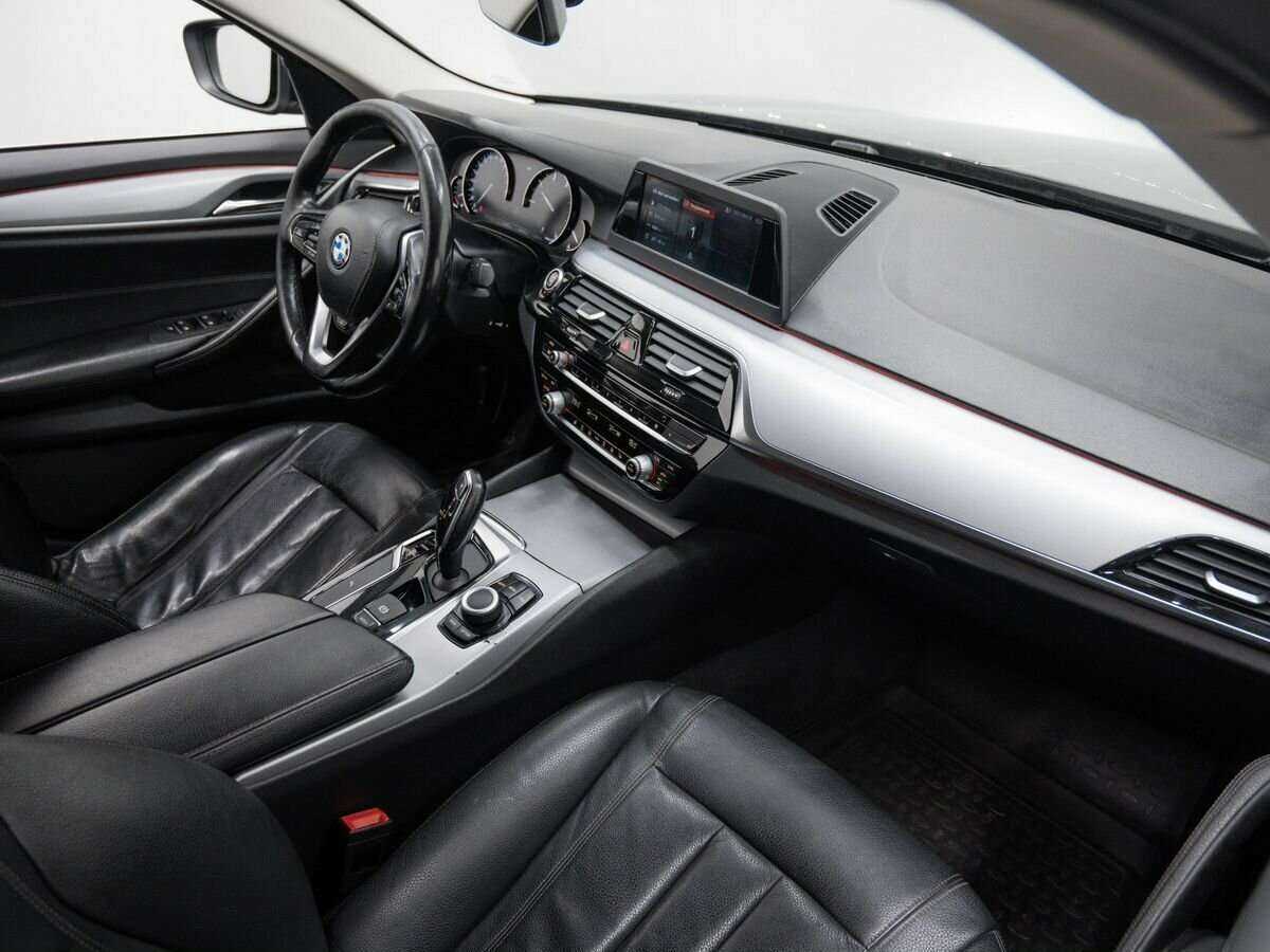 BMW 5 серии 520d, 2018 - 165 962 км. | Фото №8