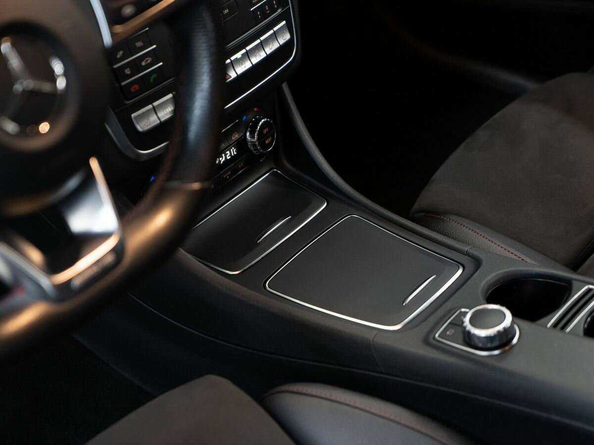 Mercedes-Benz GLA 250, 2017 Фото №14