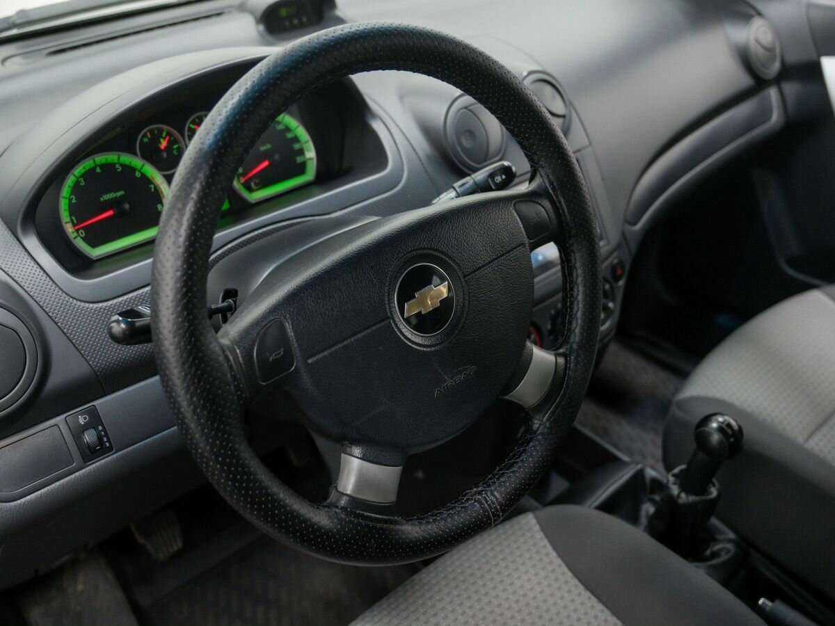 Chevrolet Aveo, 2010 Фото №16