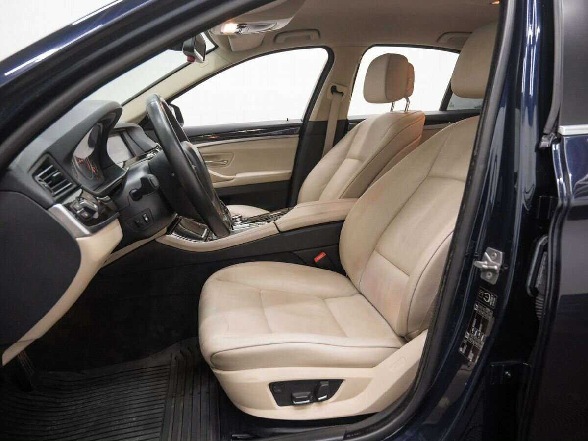 BMW 5 серии 525d, 2011 Фото №14