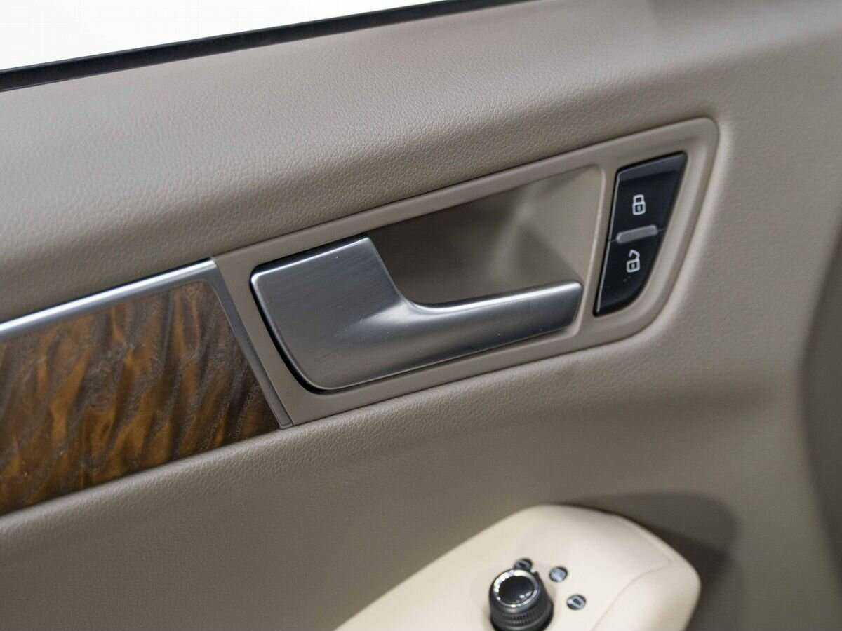 Audi Q5, 2011 Фото №22