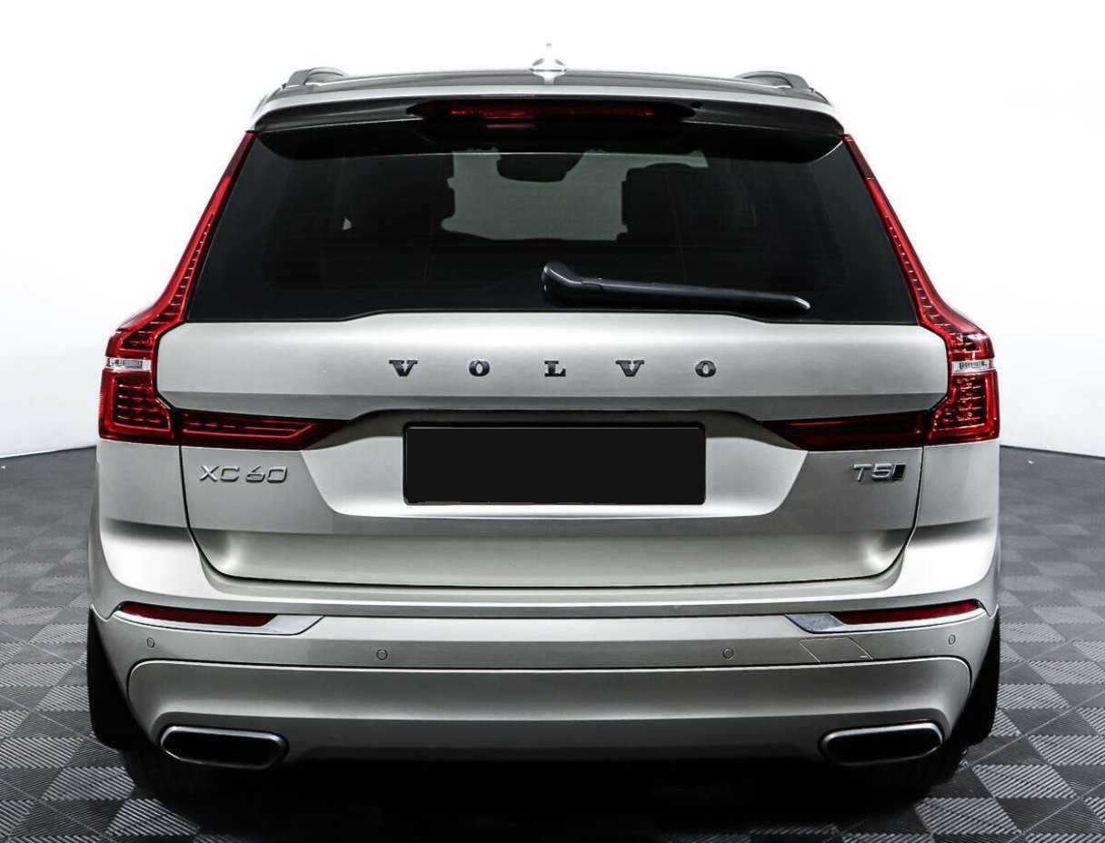 Volvo XC60, 2021 Фото №6