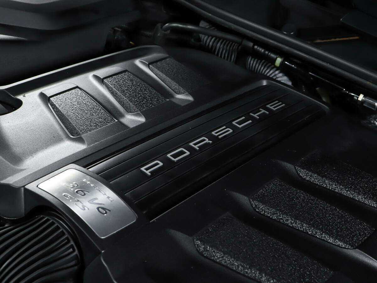 Porsche Cayenne GTS, 2015 Фото №30