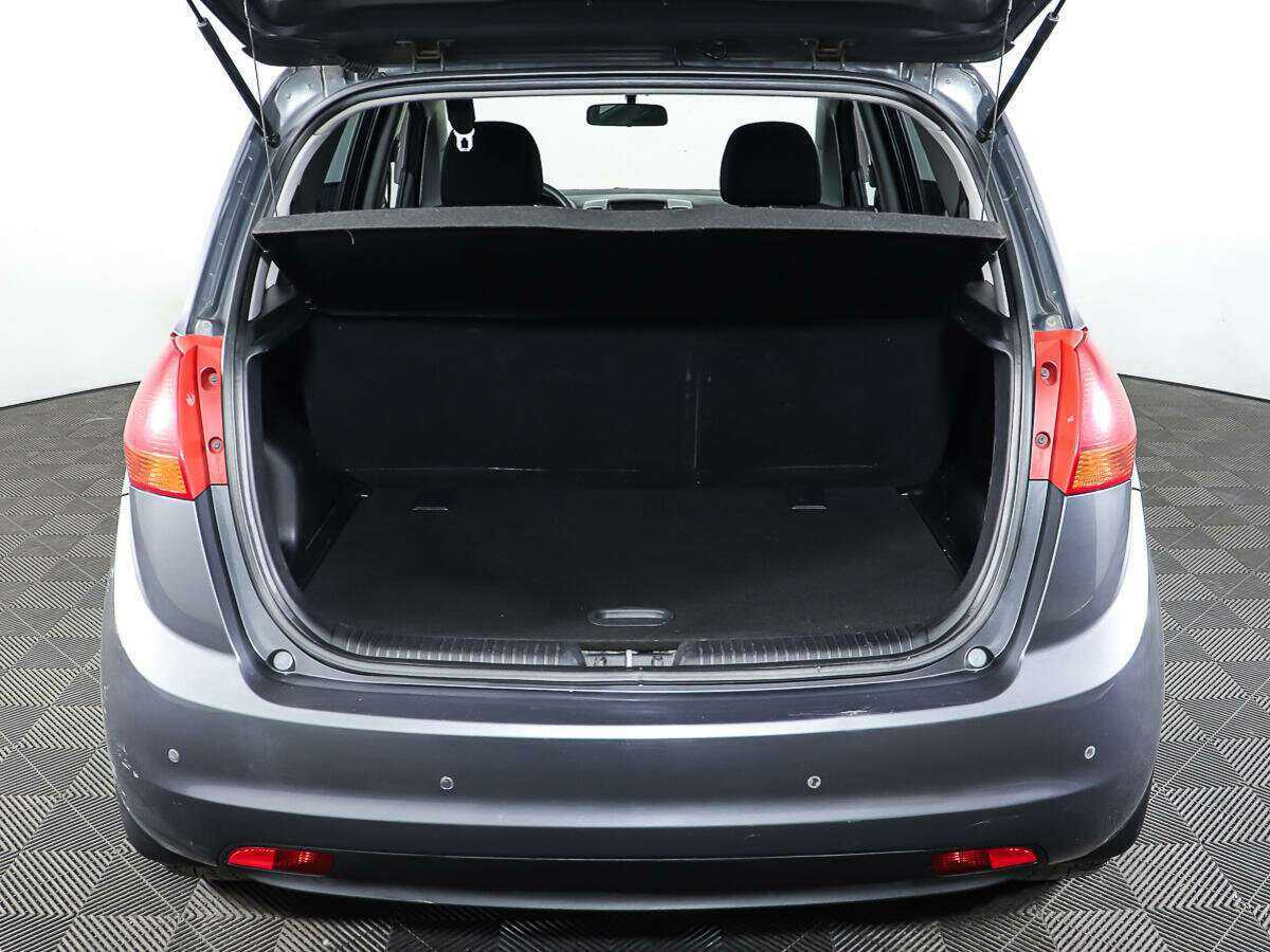 Kia Venga, 2011 Фото №9