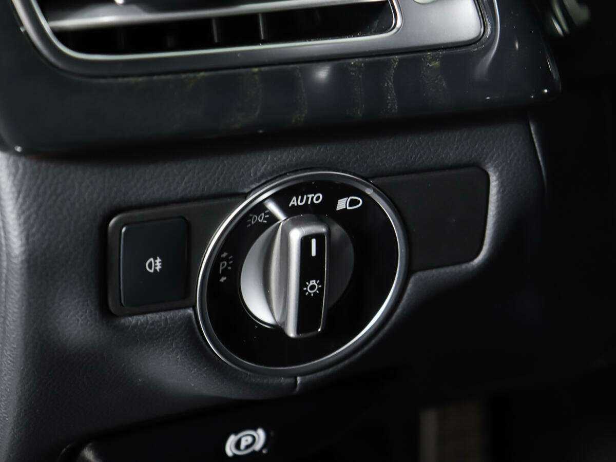 Mercedes-Benz CLS 350 BlueTEC, 2017 Фото №20