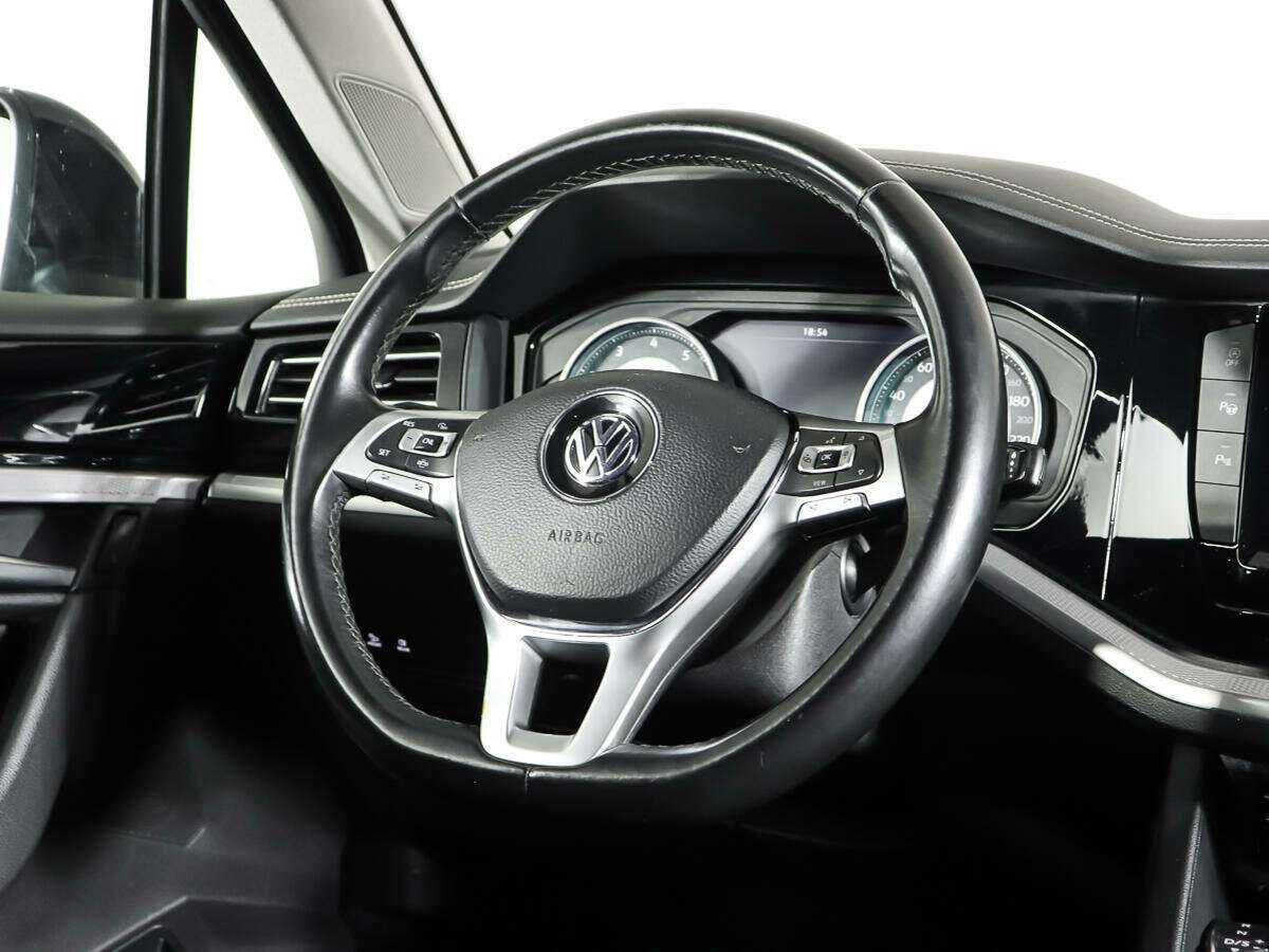 Volkswagen Touareg, 2019 Фото №18