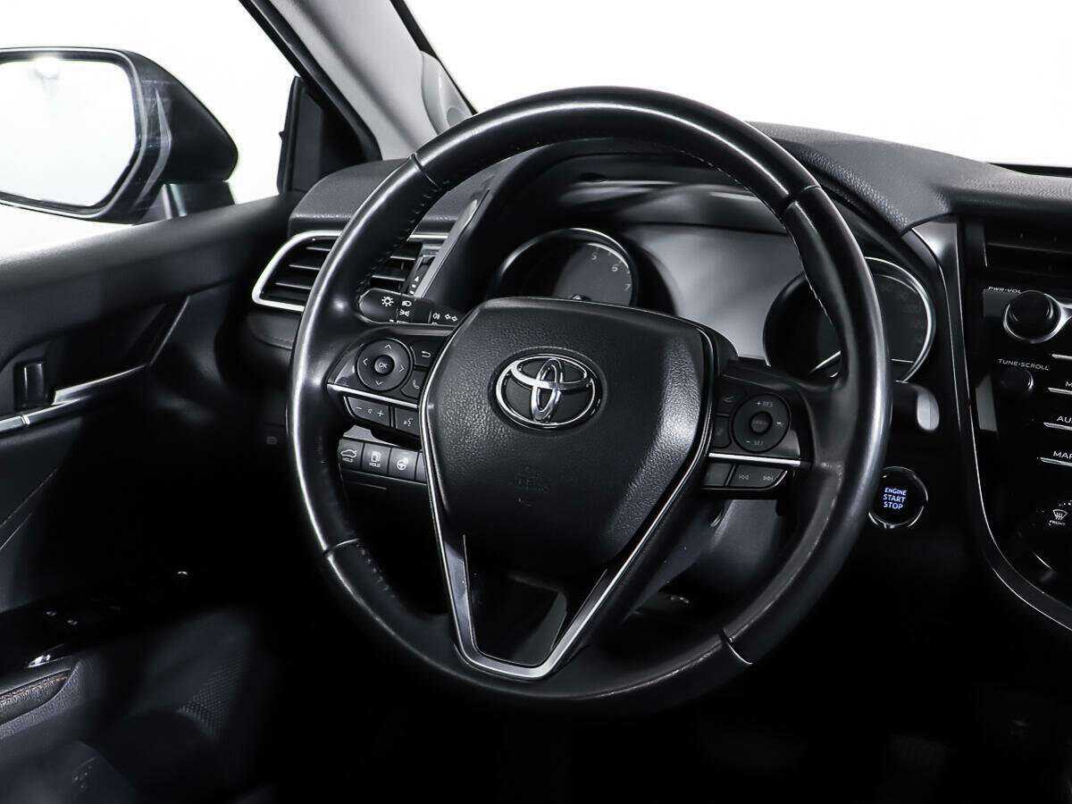 Toyota Camry, 2019 Фото №21