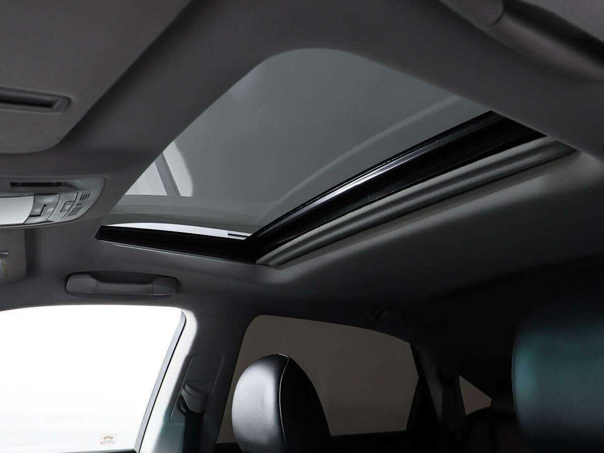 Lexus RX 450h, 2010 Фото №24