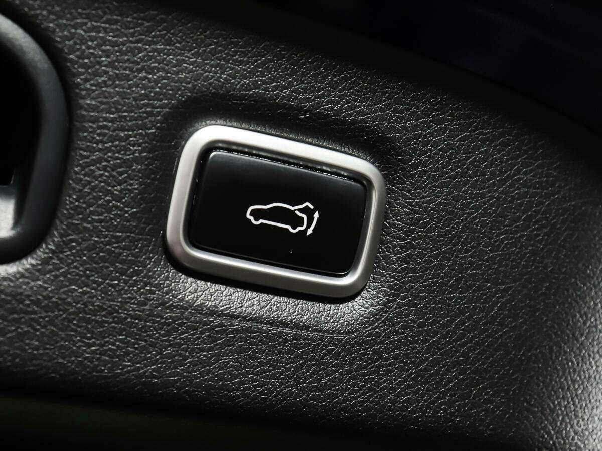 Kia Stinger, 2018 Фото №22